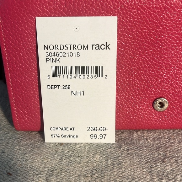 Longchamp Handbags - NWT Longchamp Pink Lambskin Wallet